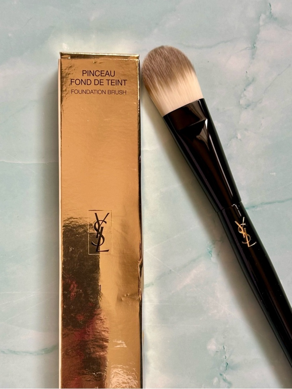 YSL Yves Saint Laurent Pinceau Foundation Brush #1 New In Box MSRP $40 see note